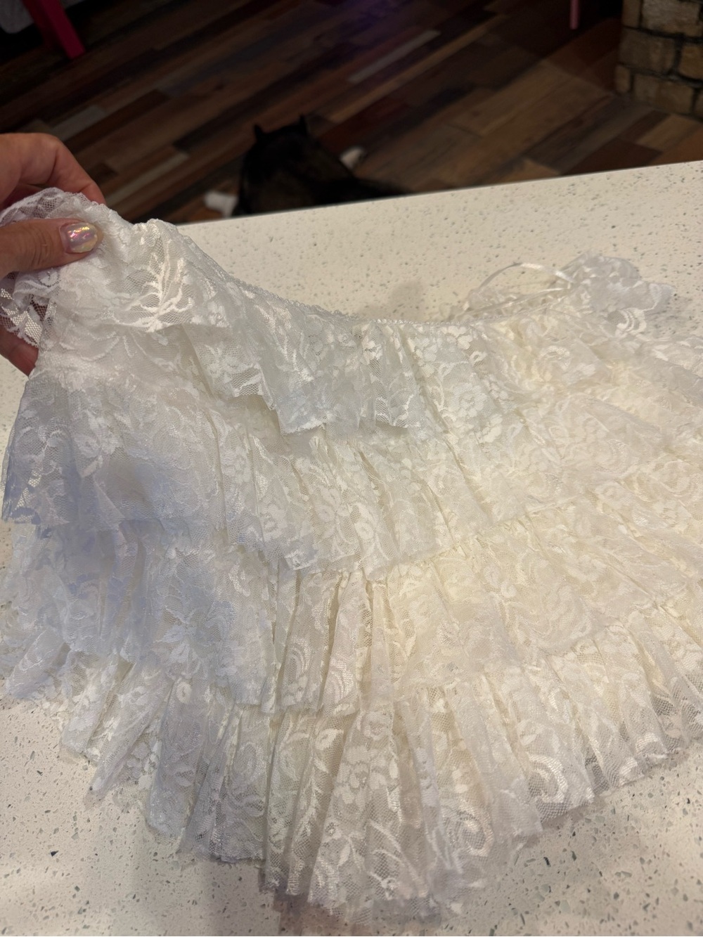 American Threads White Lace Ruffle Shorts - Picture 5 of 5